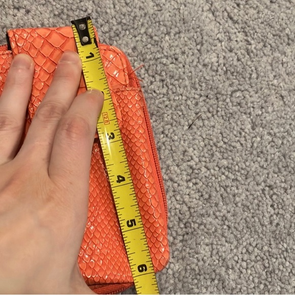 Mini Orange Peach Wallet Chain Purse with Detachable Keyring - Picture 7 of 8